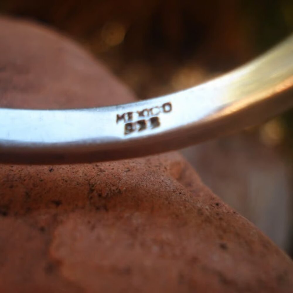 Vintage, Mexican Sterling, Red Enamel Inlay, Buckle Bracelet, Marked Sterling - Picture 4 of 6